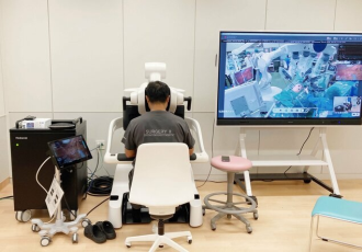 Japanese university, surgeons&rsquo; society perform remote robotic surgery